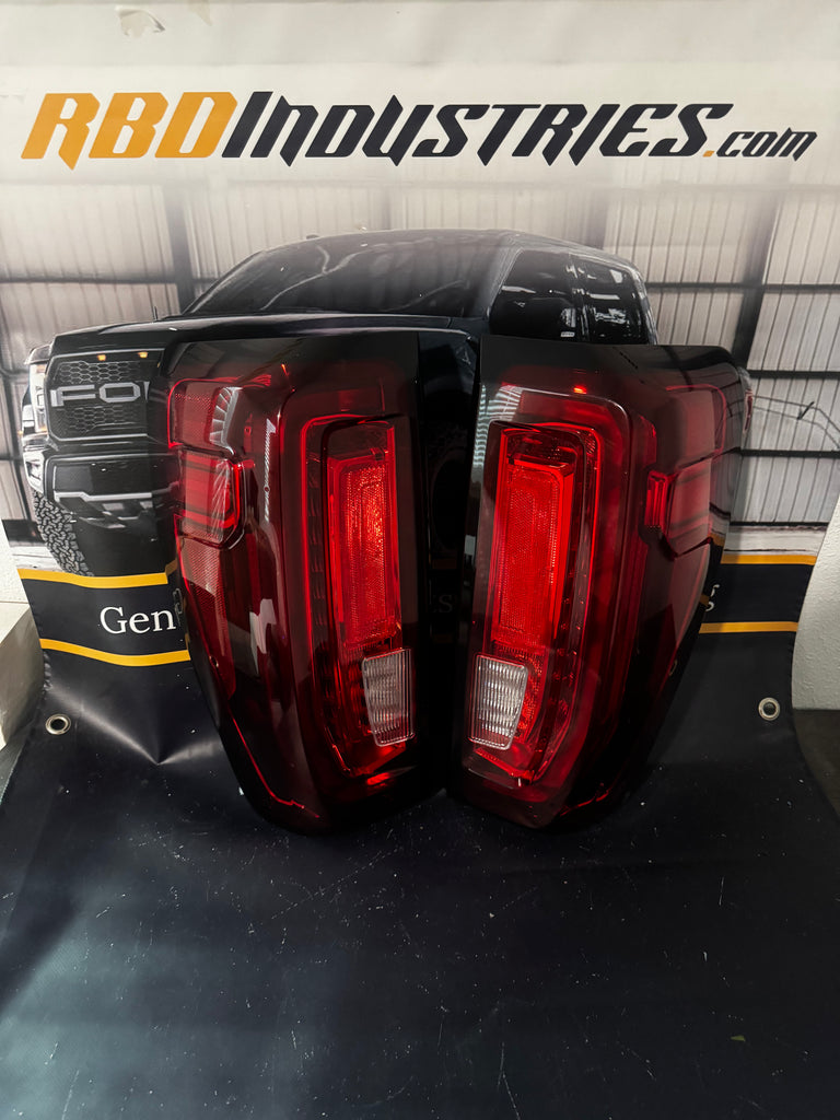 2019-2025 GMC Denali | AT4 OEM GM Replacement Tail Lamp set.